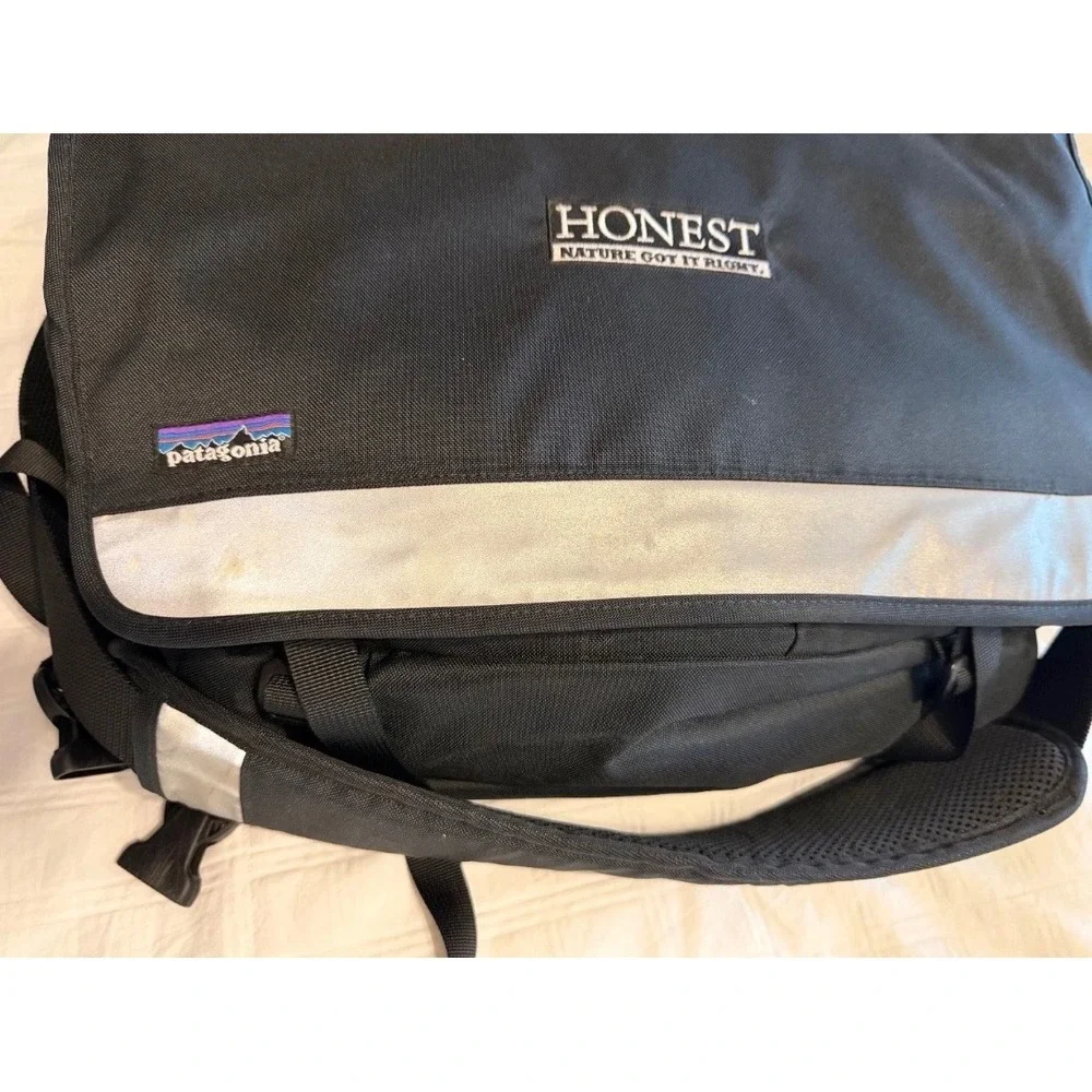 Vintage Patagonia x Honest Diaper Messenger Bag‎ Black Reflective RARE Collab